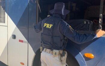 PRF em Rondônia apreende cocaína em transporte coletivo em Ji-Paraná