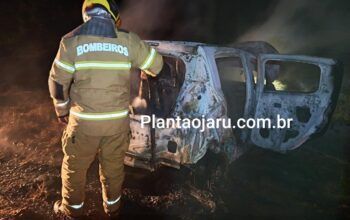 Ariquemes: Tentativa de extorsão com sequestro acaba frustrada e termina com prisão de uma mulher e carro incendiado