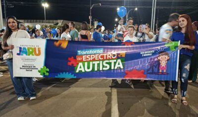 Caminhada marca o encerramento da campanha de conscientização sobre o Autismo em Jaru