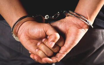 Ji-paraná: PM prende suspeito procurado pela justiça e apreende drogas prontas para venda