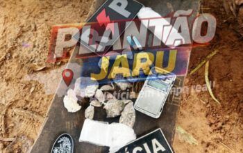 Polícia apreende drogas após denúncia no setor 5 em Jaru