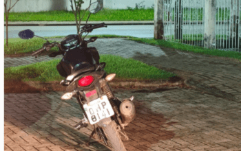 Policial de folga recupera moto furtada em Jaru e prende suspeito em Ouro Preto