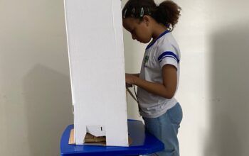 Prefeitura de Jaru realiza eleição dos vereadores mirins nas escolas do município