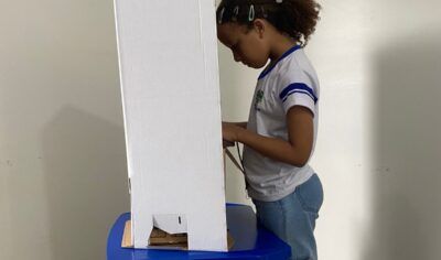 Prefeitura de Jaru realiza eleição dos vereadores mirins nas escolas do município
