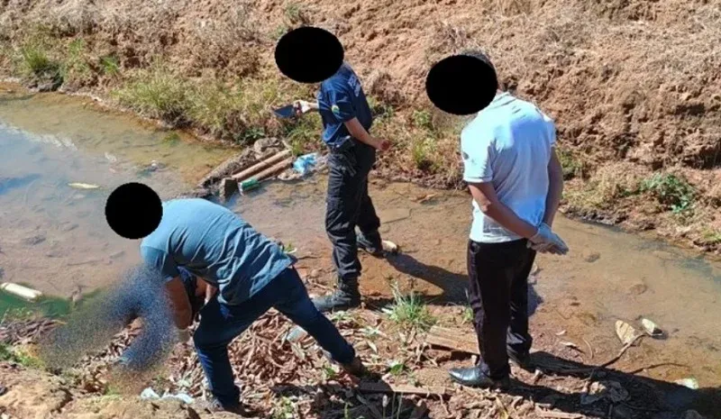 Homem é encontrado morto em córrego pelo próprio filho em Rondônia