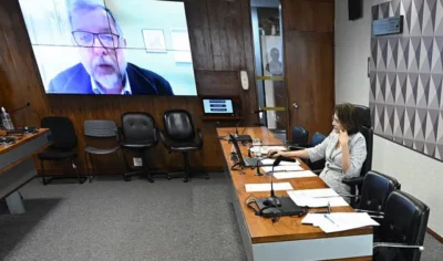 CDH aprova projeto que amplia proteção de crianças e adolescentes na internet