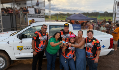 Dr. Luís do Hospital entrega caminhonete para reforçar combate à malária em Itapuã