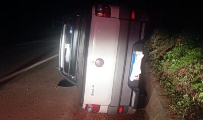 Jaru: Motorista perde controle e capota veículo na Br-364 na entrada de tarilândia