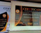 Massa FM Jaru conquista Certificado de Qualidade 2026 e recebe Troféu de 1º Lugar