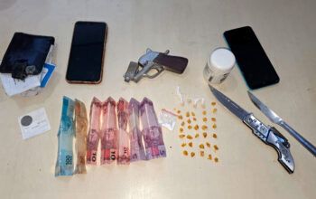 JI-PARANÁ – PMRO PRENDE SUSPEITO E APREENDE DROGAS, ARMA E DINHEIRO NO BOSQUE DOS IPÊS