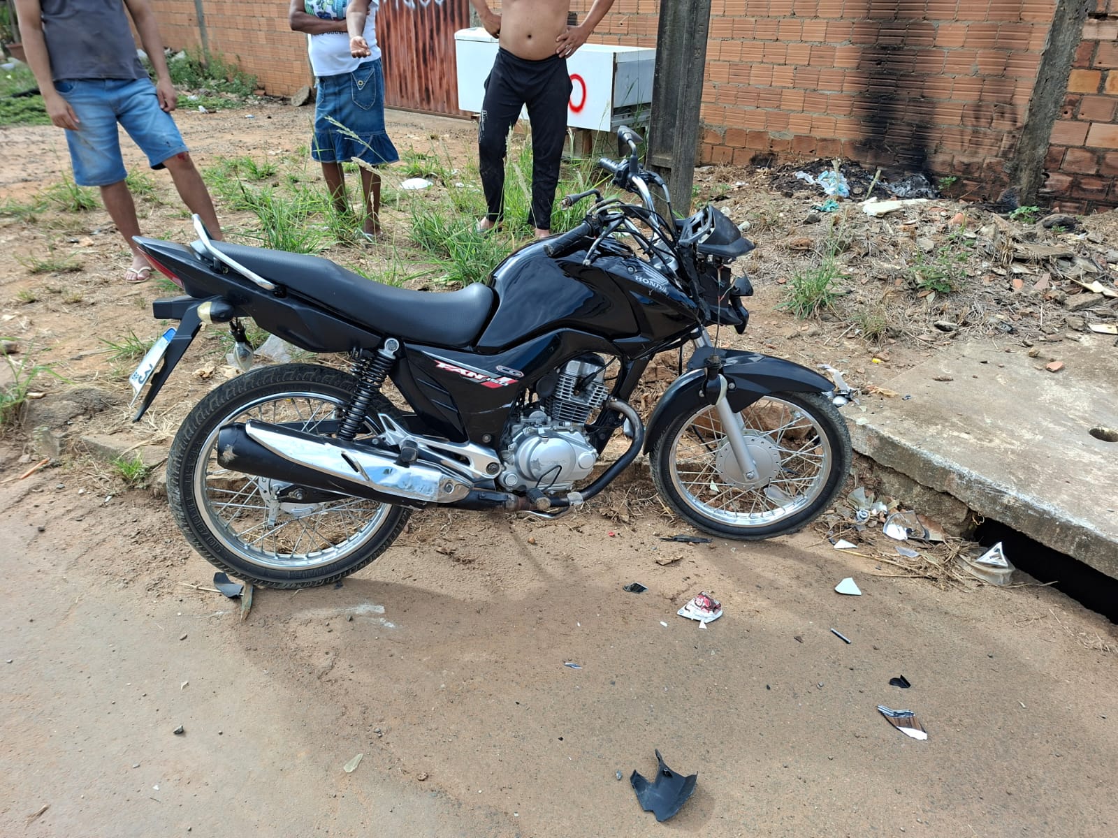 Jaru: Motociclista fica ferido após colisão com Saveiro em cruzamento no Setor 07