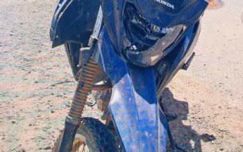 Jaru: Motociclista sofre escoriações após colisão com caminhão baú na entrada da Linha 628