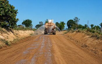Prefeitura de Jaru conclui patrolamento da Linha 608 e avança com manutenção da Linha 610