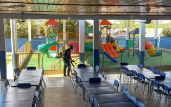 Ação preventiva: Prefeitura de Jaru realiza dedetização dos prédios e limpeza das caixas d'água das escolas municipais; serviço é executado três vezes ao ano