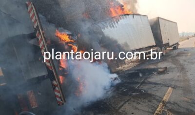 Colisão entre carretas deixa dois mortos entre Itapuã do Oeste e Candeias