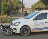 Jaru: Colisão entre CG Titan e Volkswagen Gol deixa motociclista ferido