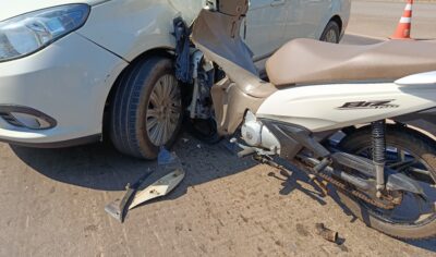 Jaru: Colisão entre Honda biz e Gran Siena deixa motociclista ferida na Br-364