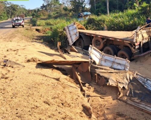 Jaru: Motorista com sinais de embriaguez se envolve em acidente com carreta na BR-364, próximo a Curva da Morte