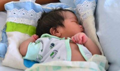 Justiça de Rondônia autoriza bebê indígena a ter três pais na certidão de nascimento