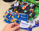 Secretaria de Desenvolvimento Social de Jaru realiza entrega de carteirinhas que garantem atendimento preferencial a pessoas com autismo e fibromialgia; solicitantes devem comparecer à Semdes para retirar o documento
