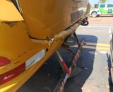 Jaru: Carreta atinge traseira de micro-ônibus escolar durante “Pare e Siga” na BR-364