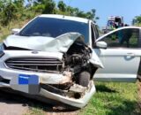 Jaru: Ford Ka colide na traseira de Cronos e veículos vão parar no acostamento da BR-364 entre Jaru e Ouro Preto