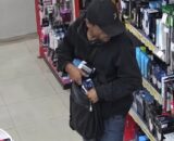Jaru: Homem é suspeito de furtar produtos de loja após entrar no local com currículo