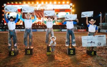 Gustavo Henrique, do time Castanhas Ouro Verde, é o grande campeão do rodeio da ExpoJaru 2026