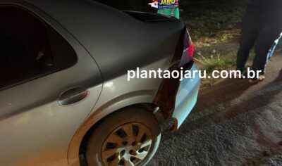 Jaru: Colisão traseira entre carros acontece a 200 metros de acidente envolvendo caminhão e carreta