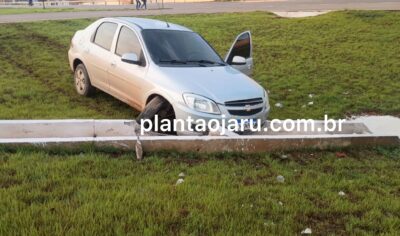 Jaru: Motorista perde controle de veículo após falha nos freios e vai parar em vala na BR-364