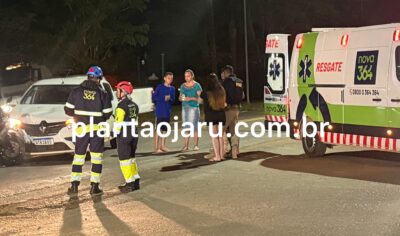 Jaru: Colisão entre motocicleta e veículo de passeio é registrada na BR-364, em frente ao Posto Rigotti